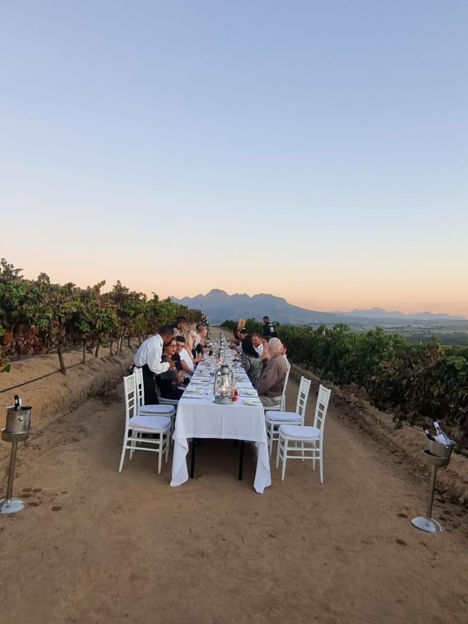 Asara Wine Estate & Hotel Stellenbosch Extérieur photo