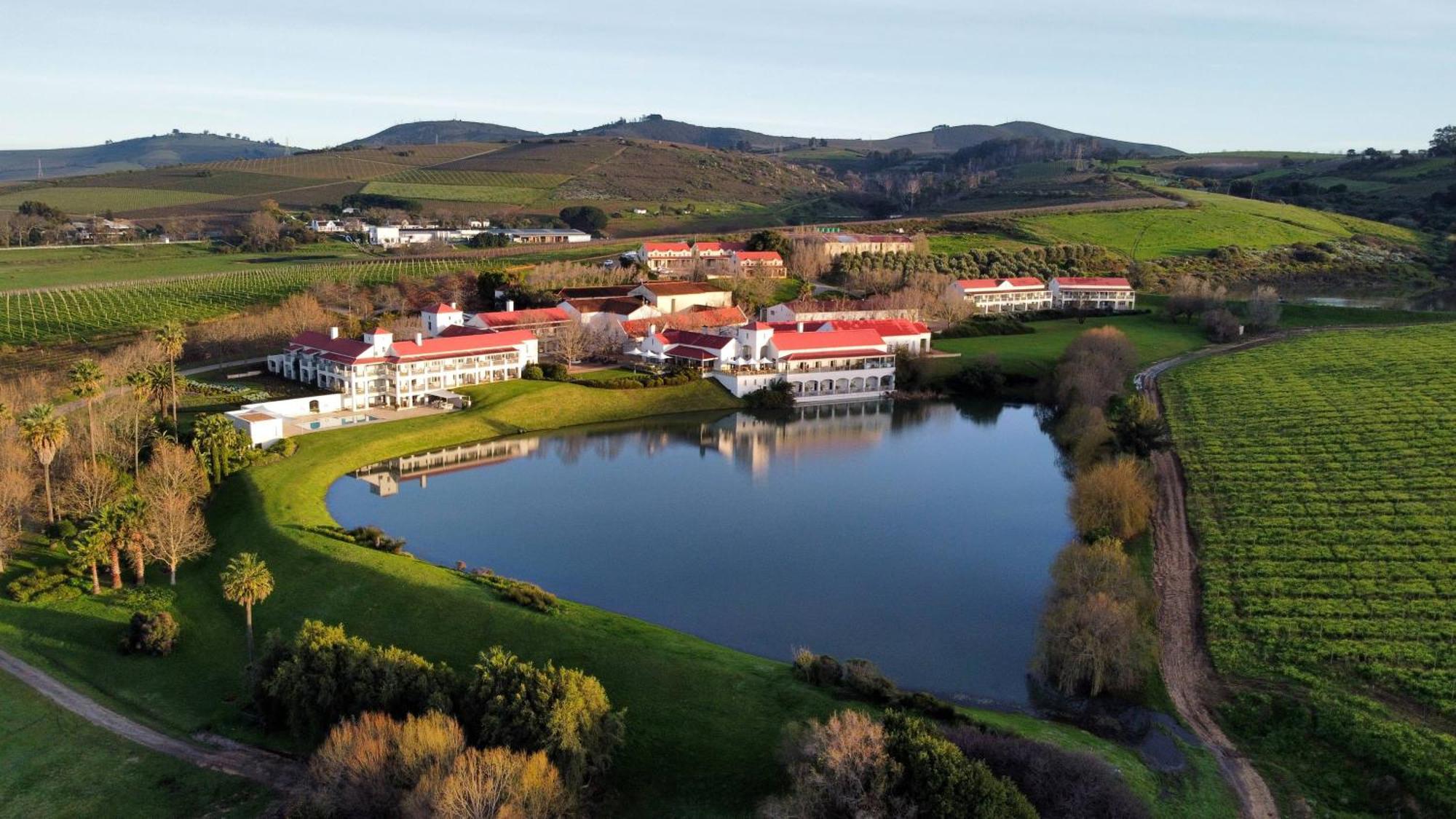 Asara Wine Estate & Hotel Stellenbosch Extérieur photo